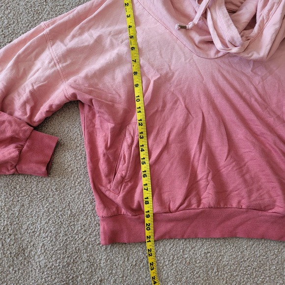 Young, Fabulous, & Broke Hoodie Women's Terra Cotta Ombre‎ Cowl Neck Size Medium - Picture 6 of 10